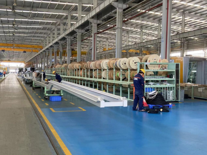 热气腾腾的车间回来了 中集在深企业活力迸发，有序生产